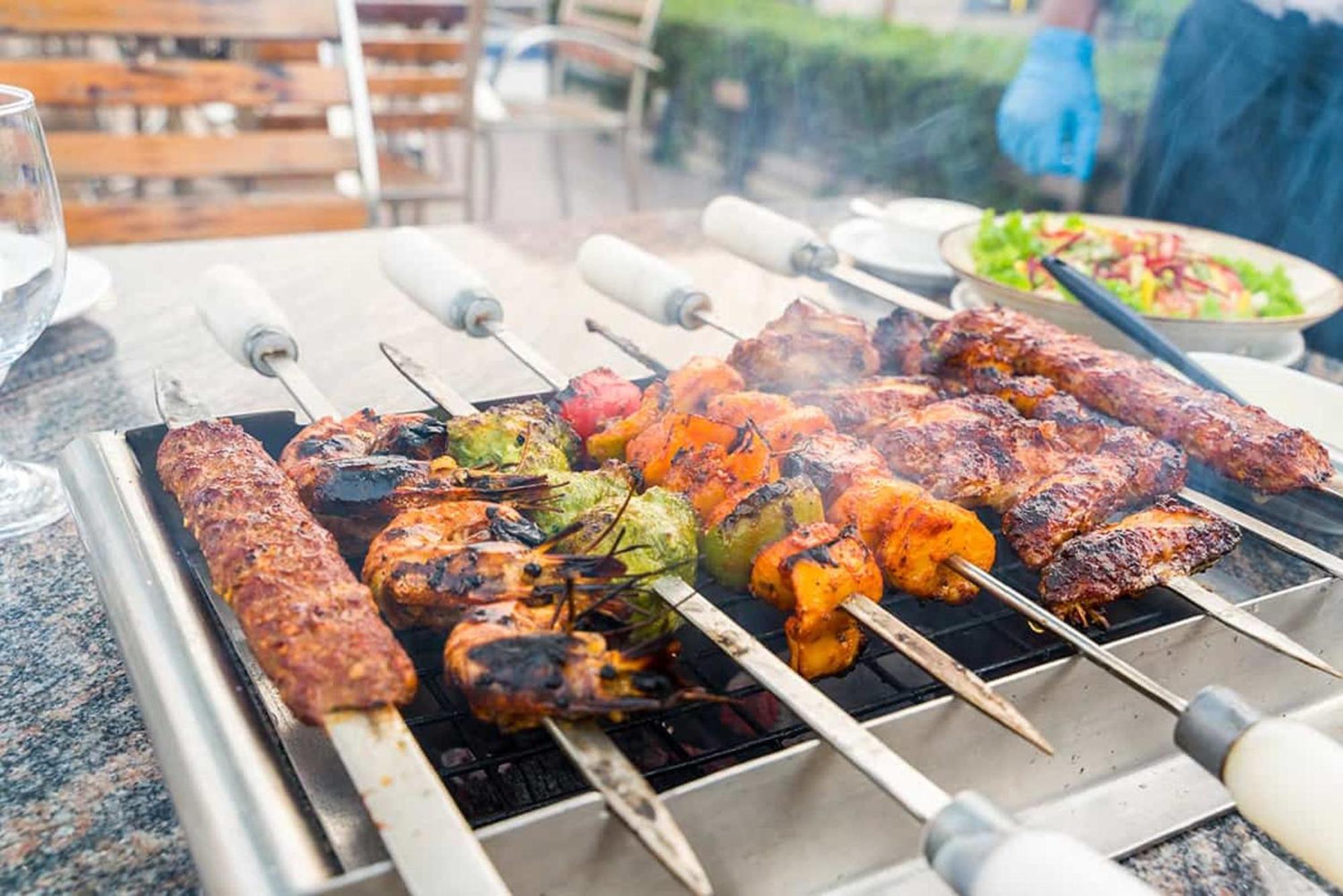 Fars Hotel & Resorts - Bar-Buffet-Pool-Spa Dhaka Extérieur photo