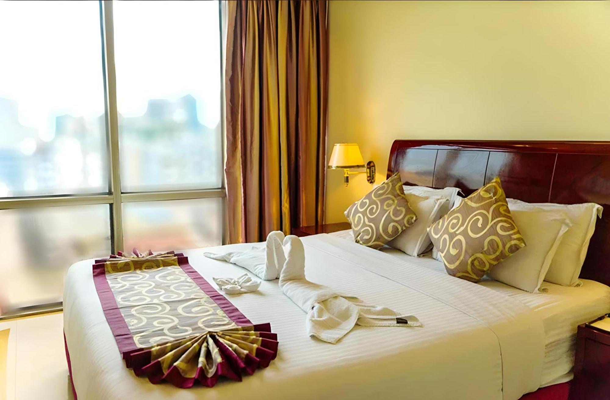 Fars Hotel & Resorts - Dhaka Extérieur photo