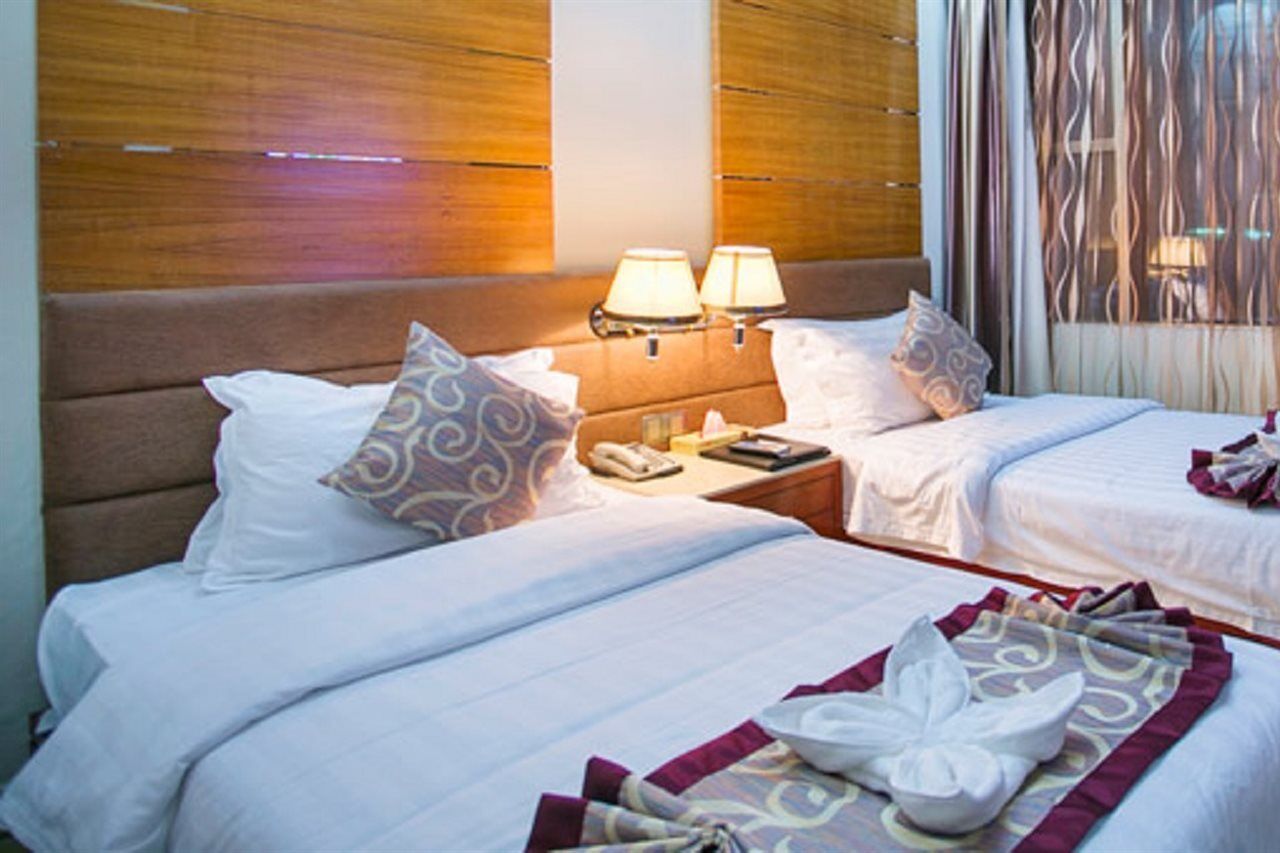 Fars Hotel & Resorts - Bar-Buffet-Pool-Spa Dhaka Extérieur photo